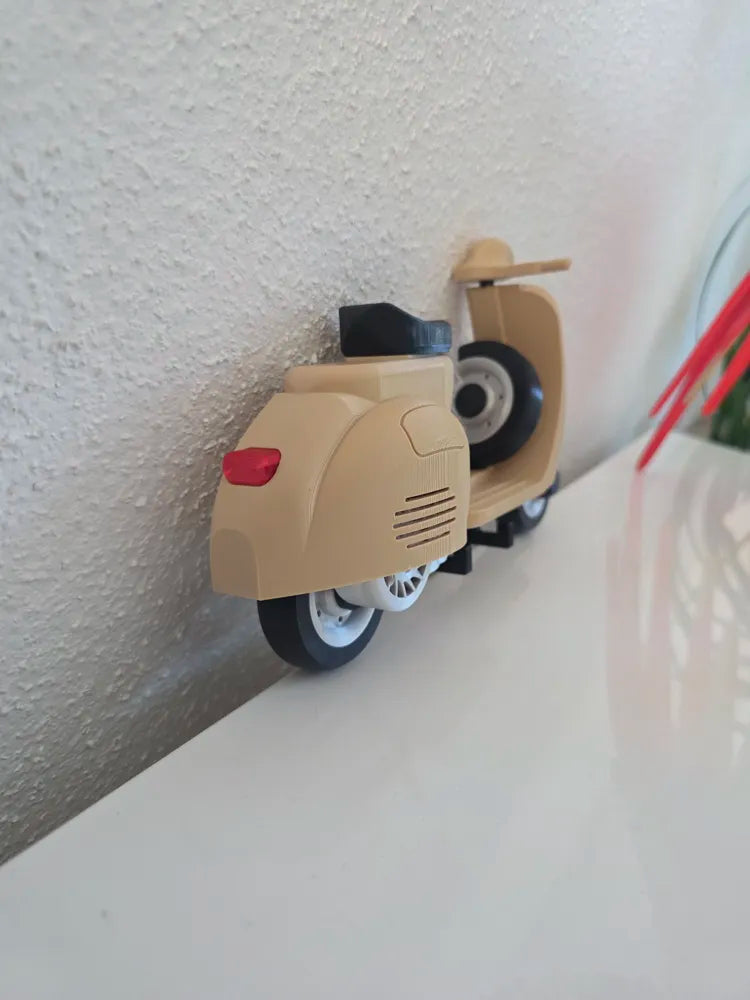 Vespa Anahtar Askılığı – Klasik Scooter Tasarımlı Duvar Dekoru