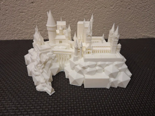 Hogwarts Kalesi Boyanabilir 3D Dekor – Kendin Boya Hobi ve Koleksiyon Modeli