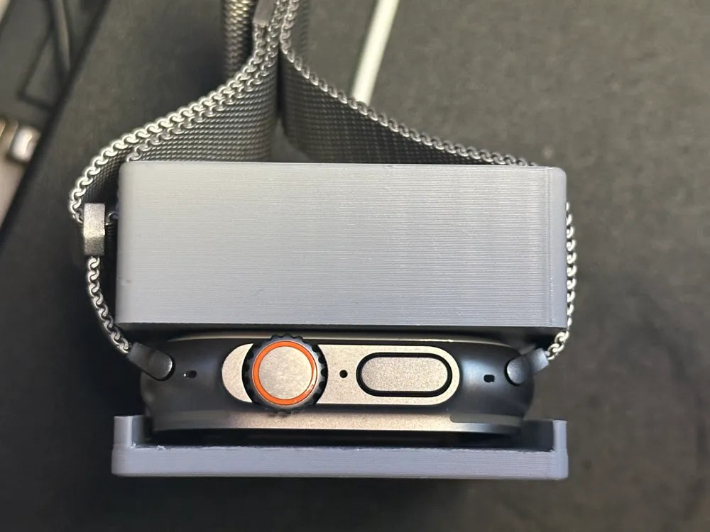 Gameboy Apple Watch Charging Stand – Retro Oyun Konsolu Tasarımlı Apple Watch Şarj Standı