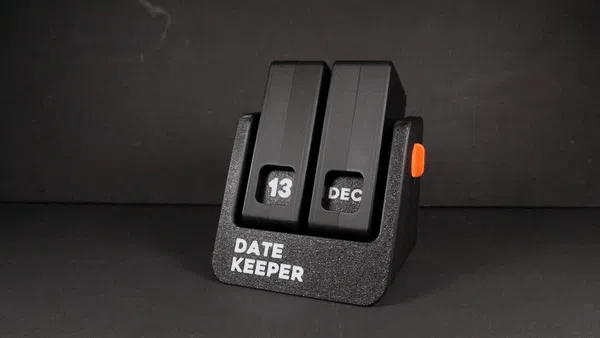 Date Keeper – Perpetual Flip Calendar | Sürekli Kullanılabilir Masaüstü Takvim