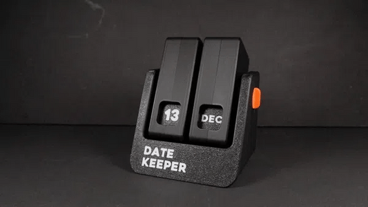 Date Keeper – Perpetual Flip Calendar | Sürekli Kullanılabilir Masaüstü Takvim