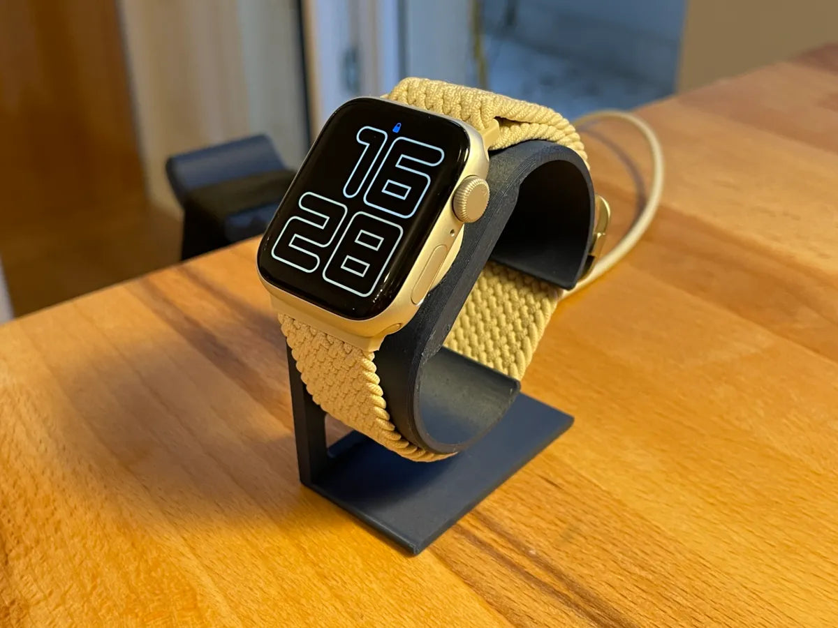 Apple Watch Charging Stand – Şık, Minimalist ve Modern Apple Watch Şarj Standı