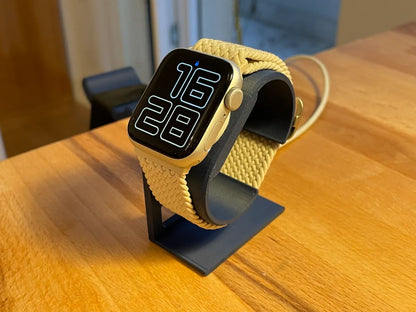Apple Watch Charging Stand – Şık, Minimalist ve Modern Apple Watch Şarj Standı