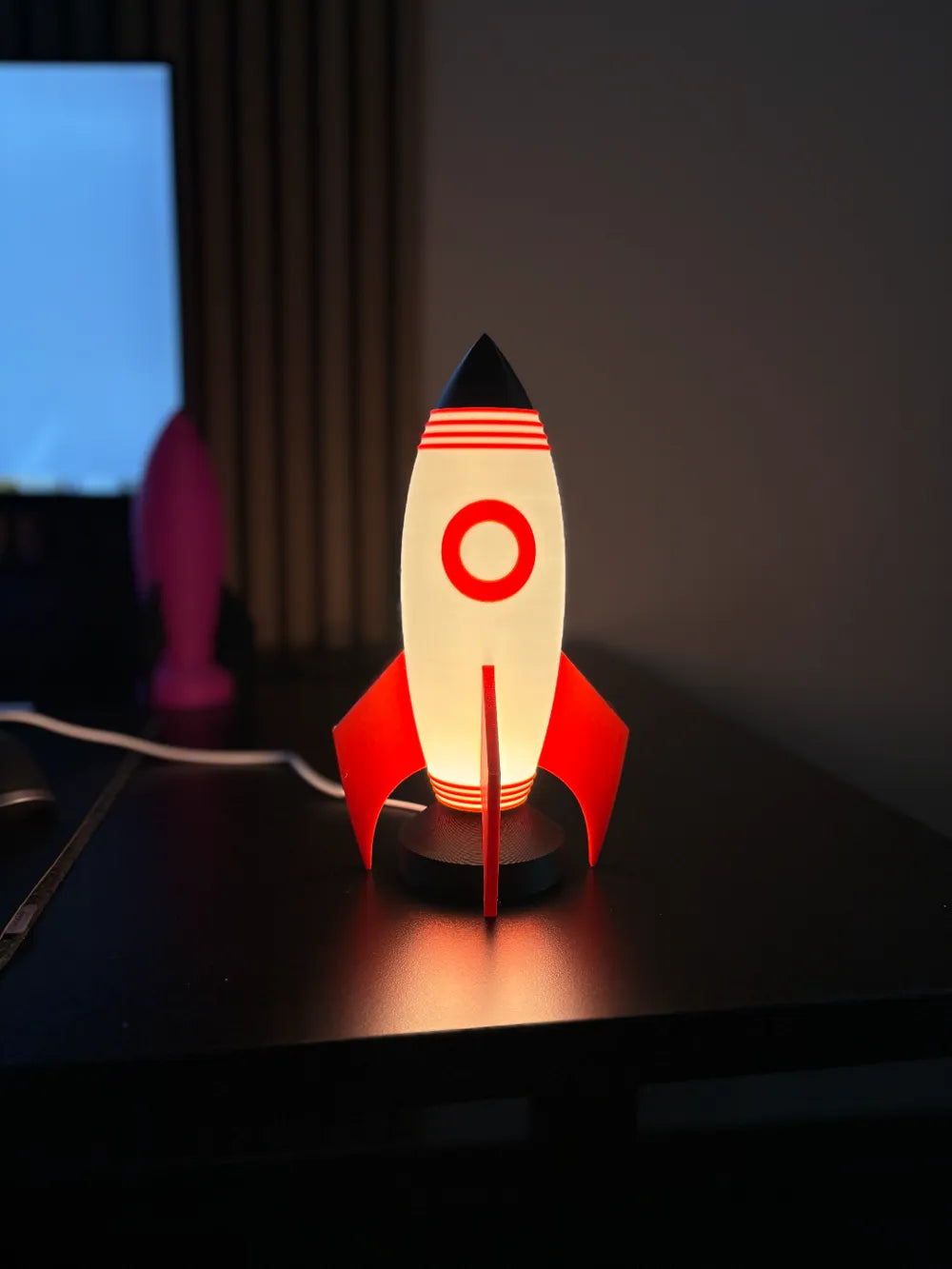 Rocket Lamp LED – Roket Temalı Dekoratif LED Lamba