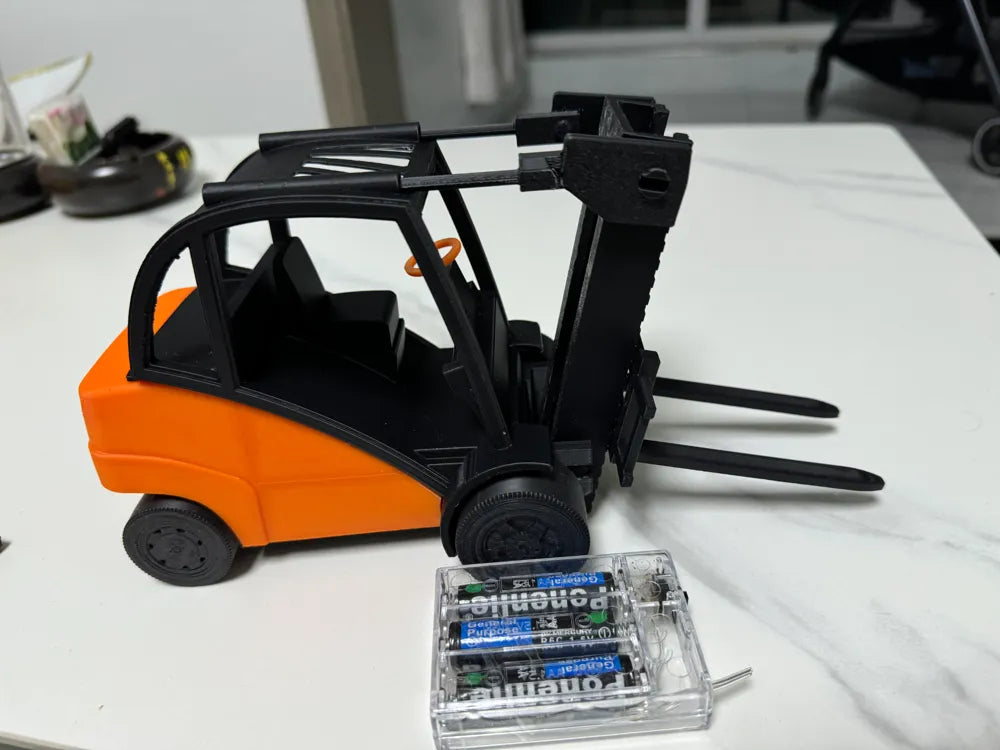 Linde Forklift Model – Hareketli Forklift Modeli
