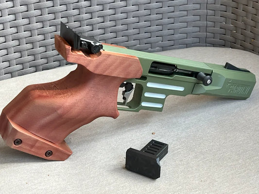 Pardini SP22 Hızlı Atış Tabancası Maketi | Dekoratif 3D Baskı Model Kiti