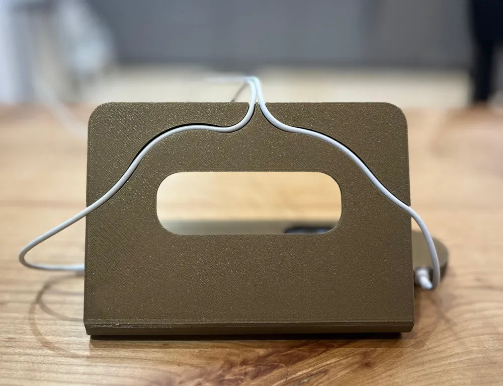 iPhone Dock with Apple Watch Charger – iPhone ve Apple Watch İçin Şık Masaüstü Şarj Standı
