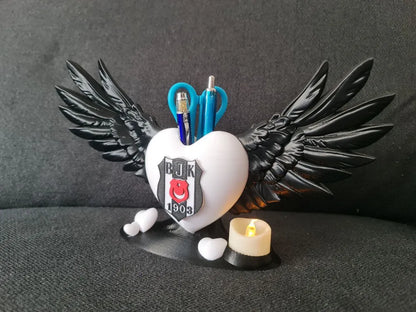 Beşiktaş Dekoratif Masaüstü Objesi – 3D Baskı Taraftar Dekoru