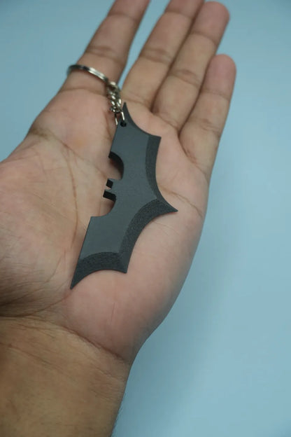 Batman Logo Anahtarlık – 3D Baskı Süper Kahraman Temalı Anahtarlık