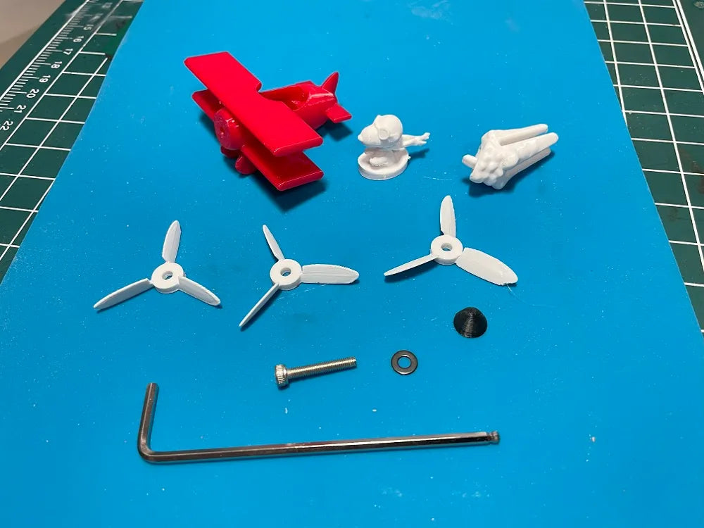 Flying Snoopy Araç Kokusu – Eğlenceli ve Dekoratif Oto Koku Aksesuarı