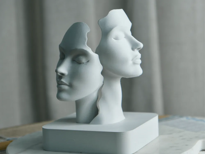 Duality Faces Sculpture – Minimalist Soyut Yüz Heykeli