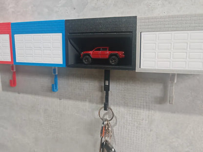 Car Garage Anahtar Askılığı – Açılabilir Garaj Kapılı Araç Temalı Duvar Dekoru