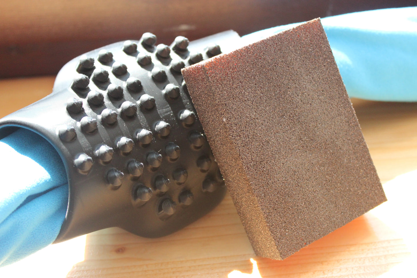 Sırt Kaşıma Aparatı | Ergonomik Masaj ve Kaşıma Yardımcısı
