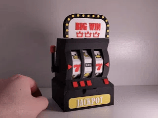 Spinning Slot Machine – Döner Çarklı Masaüstü Şans Oyunu