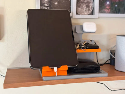 BedSide Organizer Standard – Apple Watch & Samsung Watch Uyumlu Çok Amaçlı Komodin ve Masa Düzenleyici