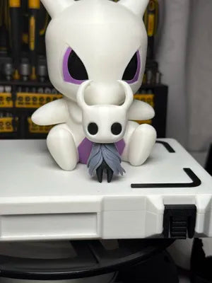 Hollow Knight Mini Figür | Dekoratif Koleksiyon Figürü ve Anahtarlık