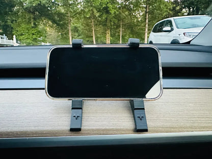 Tesla Model Y Telefon Tutucu – Araç İçi Telefon Standı