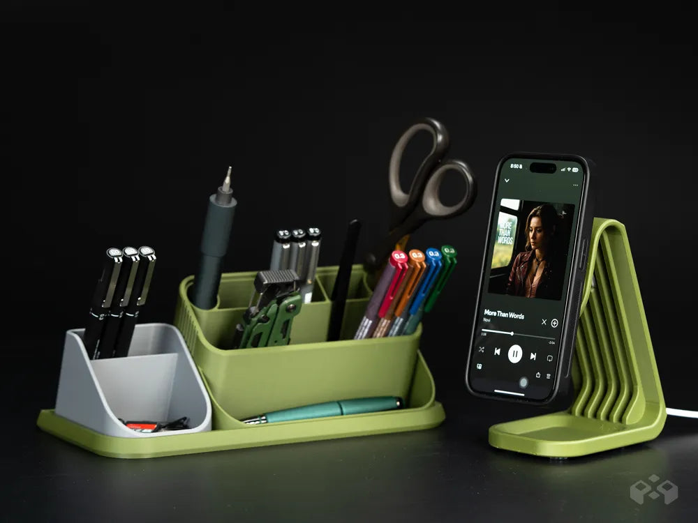 Modüler Masaüstü Düzenleyici Sistemi – MagSafe Telefon Standlı Organizer