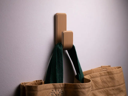 Modern Duvar Askısı – Çok Amaçlı Mont, Havlu ve Çanta Askılığı | Minimalist Wall Hook