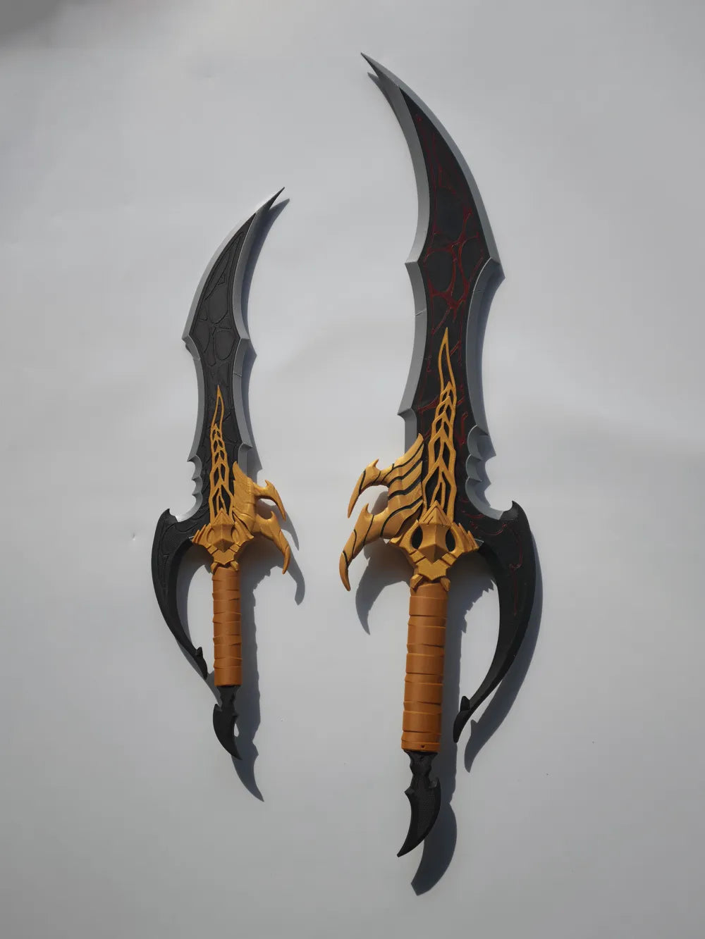 Solo Leveling – Venom Fang Dagger | 3D Baskı Cosplay Hançer Replikası