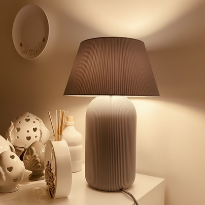 Nordic Ribbed Lamp E27 &amp; E26 – Parametrik Delikli Dekoratif Masa Lambası