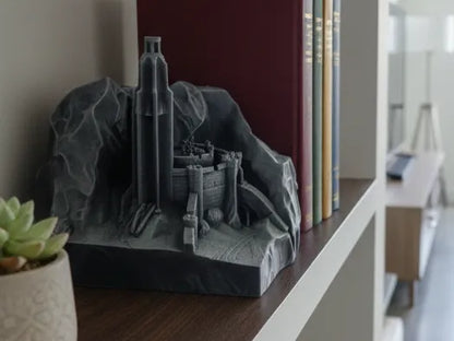 Lord of the Rings: Helm’s Deep Bookend – Dekoratif Kitap Tutucu