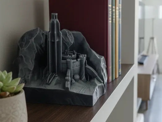 Lord of the Rings: Helm’s Deep Bookend – Dekoratif Kitap Tutucu