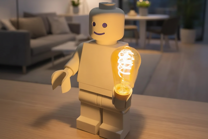 Brickman Lamp – Modüler Karakter Tasarımlı Dekoratif Masa Lambası | E27 Uyumlu Modern Ambiyans Aydınlatması