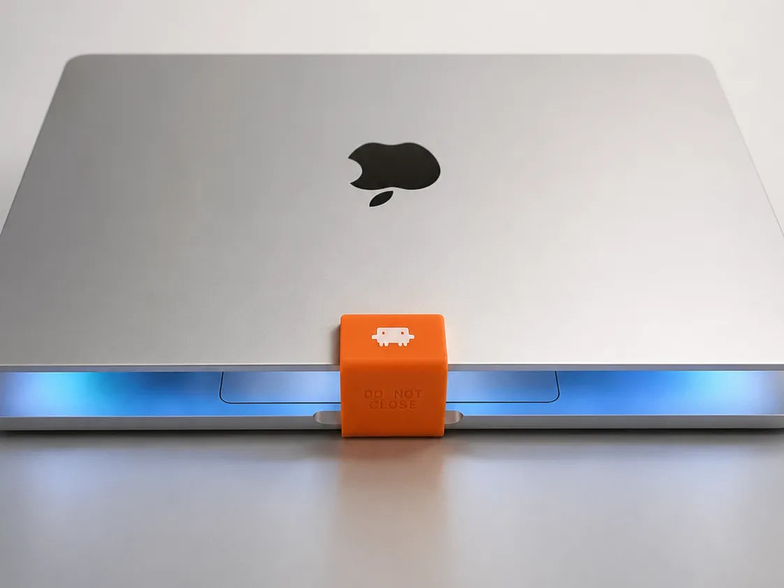 Claude Hold – MacBook Kapak Durdurucu (Lid Stopper)