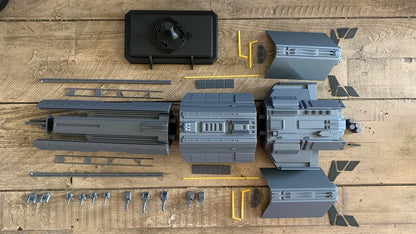 Helldivers 2 Super Destroyer with Stand Replica – Dekoratif Koleksiyon Modeli