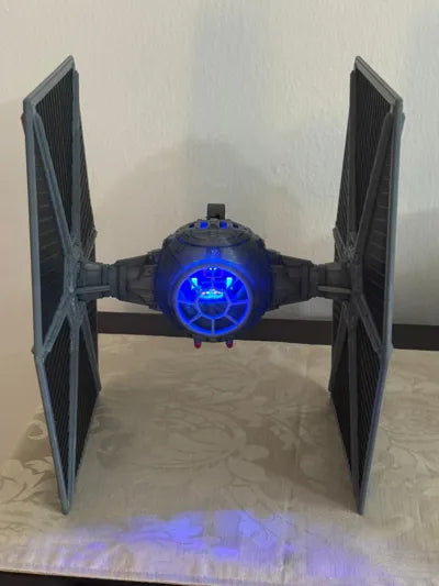 TIE Fighter Modeli | 3D Baskı Bilim Kurgu Uzay Gemisi Koleksiyon Maketi