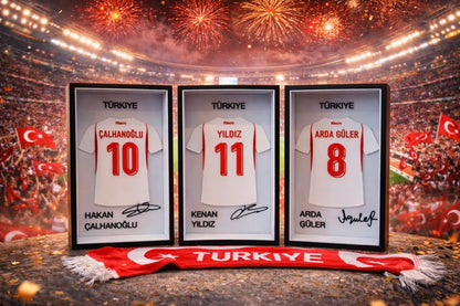 Kenan Yıldız – Türkiye Milli Takımı Forma Çerçevesi | 3D Baskı Dekoratif Duvar Tablosu