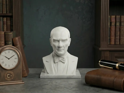 Atatürk Büstü – Dekoratif 3D Baskı Mustafa Kemal Atatürk Heykeli