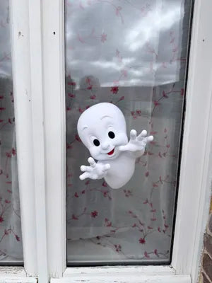 Casper – Ghost Through the Window | Pencereden Geçen Hayalet Dekoratif Figür