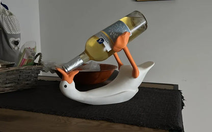 The Untitled Goose Holder – Kaz Tasarımlı Şarap Şişesi Standı | Dekoratif Şişe Tutucu