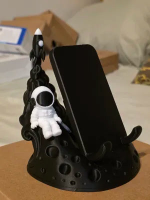Astronaut Rocket Phone Stand – Moon Desk Dock | Astronot Roket Telefon Standı