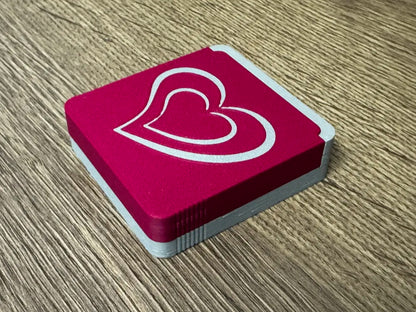 Kompakt Seyahat Tampon Kutusu – Güvenli Kilitli Hijyenik Taşıma Kabı