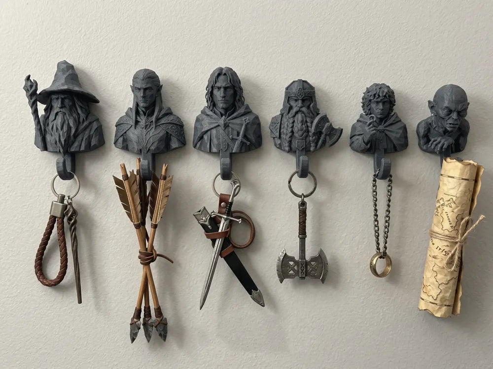 The Lord Of The Hooks – Dekoratif Duvar Askılıkları Seti