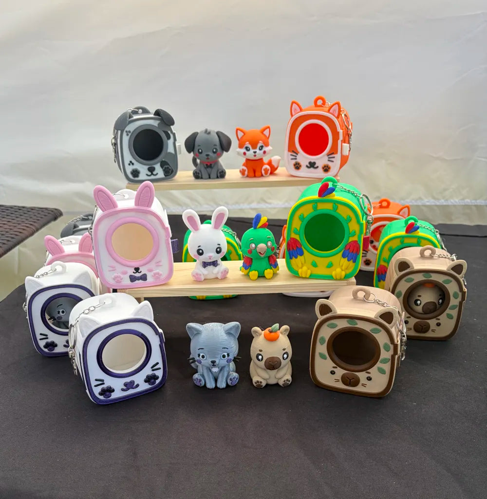 Pocket Pals – Zürafa Çanta Süsü | Kawaii Mini Figür Taşıyıcı
