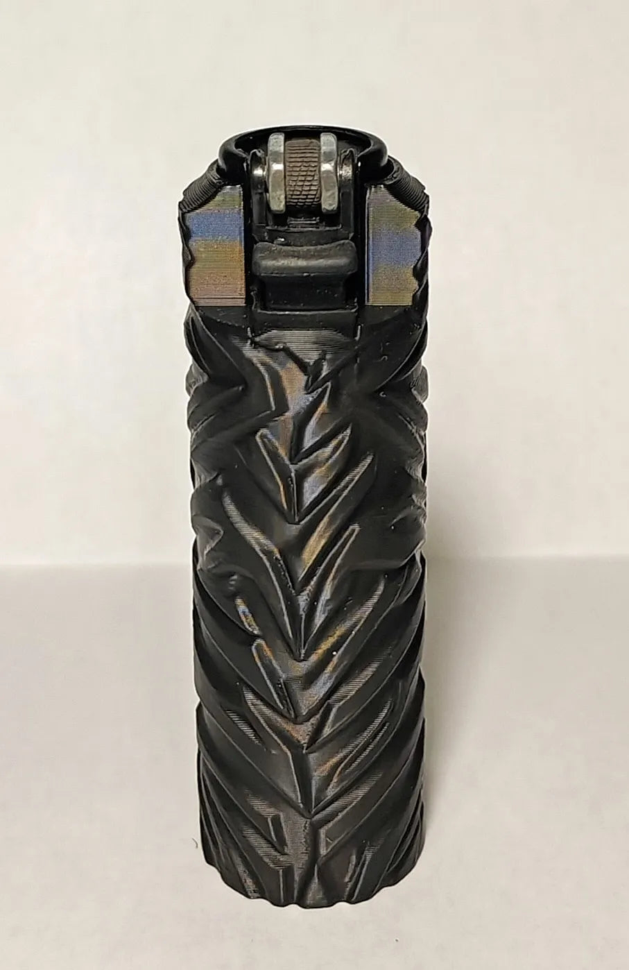 Kurt Temalı Çakmak Kılıfı – Wolf Lighter Case