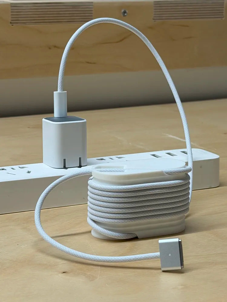 MacBook MagSafe 3 Kablo Sarıcı – Düzenleyici Kablo Toparlayıcı