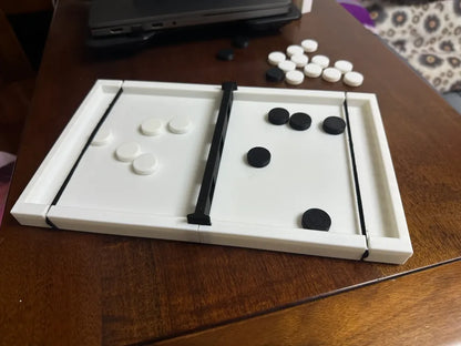 Sling Puck Oyunu – Taşınabilir Hızlı Masa Oyunu (Slingshot Chess)