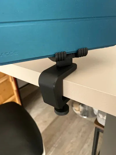 Masaya Monte Edilebilir Telefon ve Tablet Standı