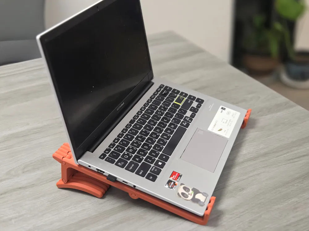 Katlanabilir ve Ayarlanabilir Laptop Standı