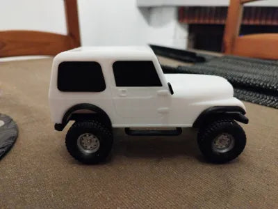 Büyük Boy Jeep CJ7 Renegade Model Kiti | 1:24 Ölçekli 3D Baskı Klasik Arazi Aracı