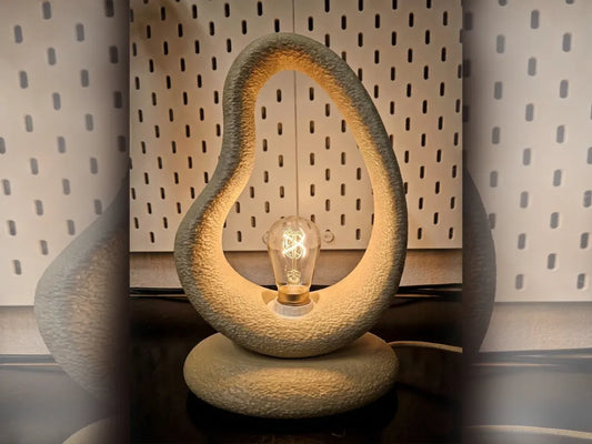 Minimal Organic Style Lamp – Minimalist Organik Tasarımlı Dekoratif Lamba