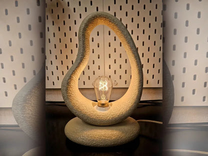 Minimal Organic Style Lamp – Minimalist Organik Tasarımlı Dekoratif Lamba