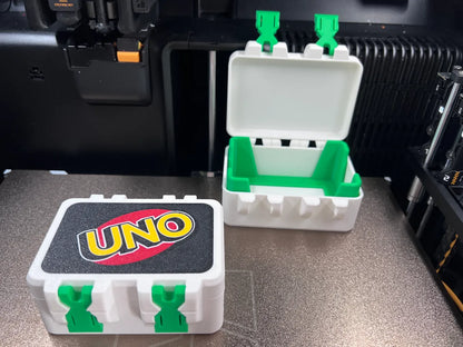 Uno Kart Kutusu – SnapLock | 3D Baskı Kilitli Kart Saklama Kutusu