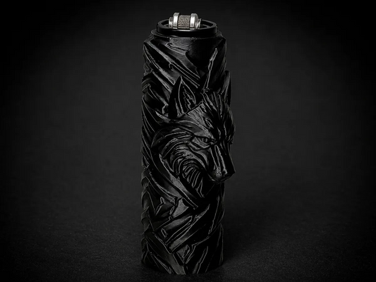 Kurt Temalı Çakmak Kılıfı – Wolf Lighter Case